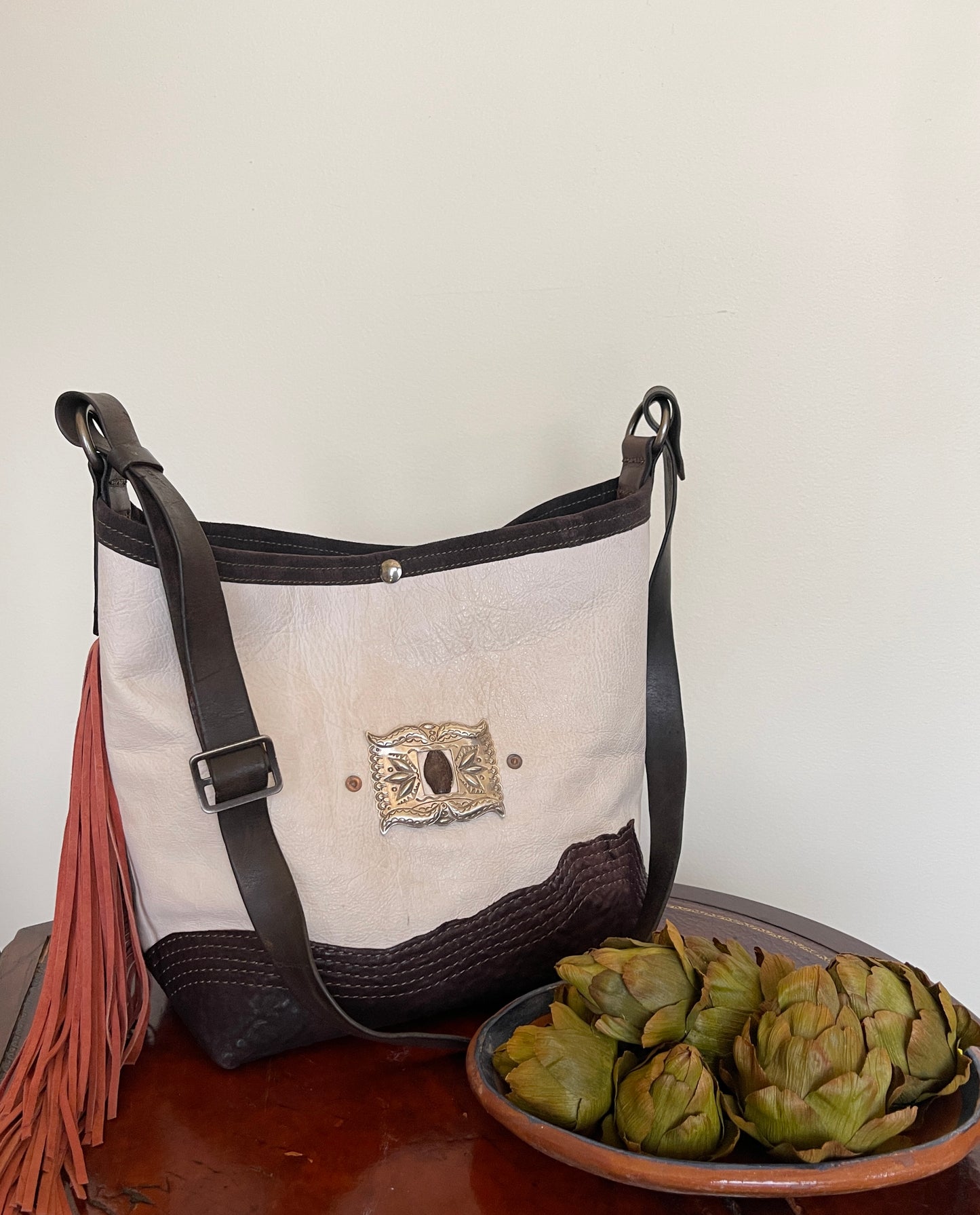 Hobo - Vintage Leather - Fringed with Concho