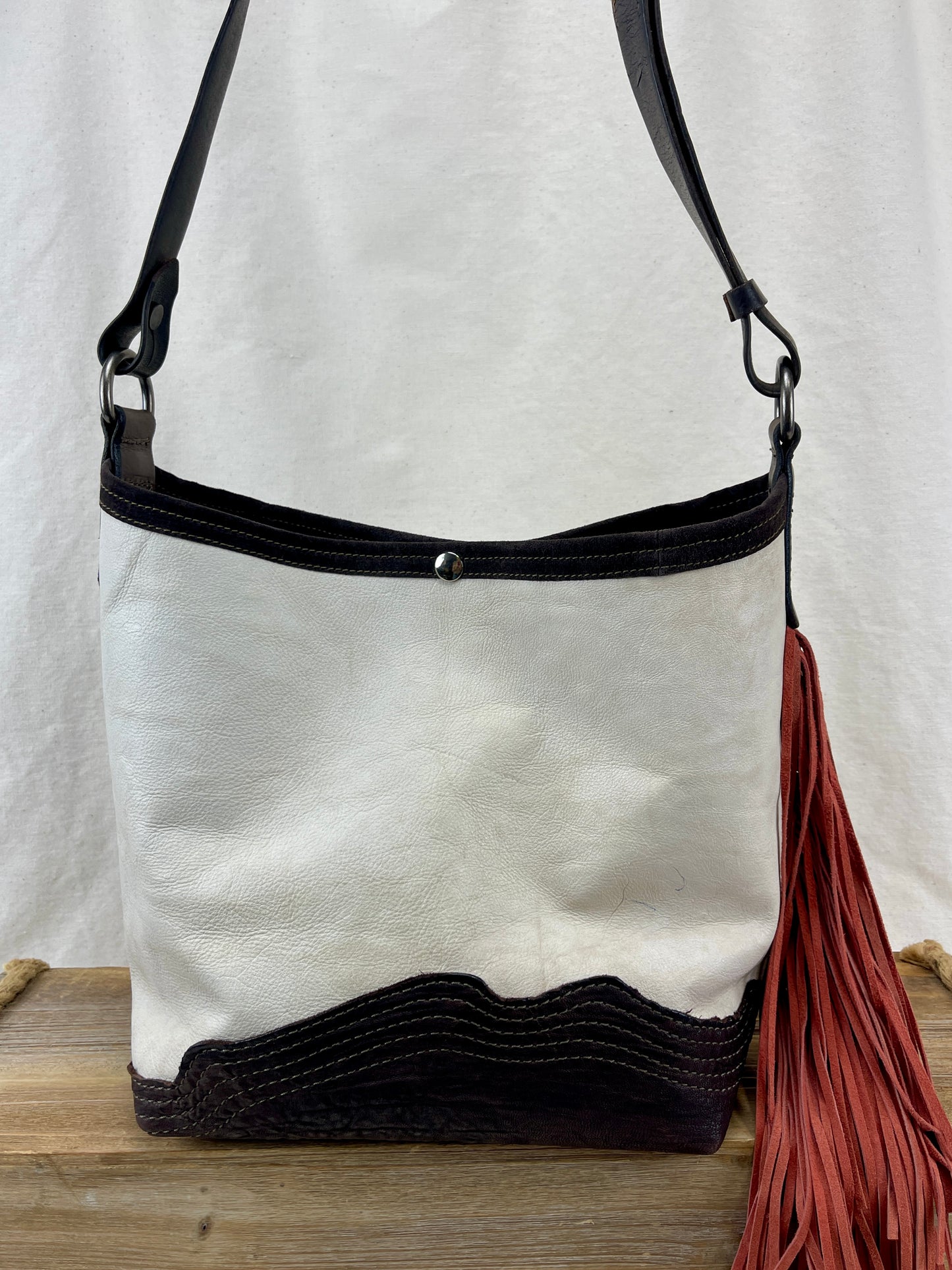 Hobo - Vintage Leather - Fringed with Concho