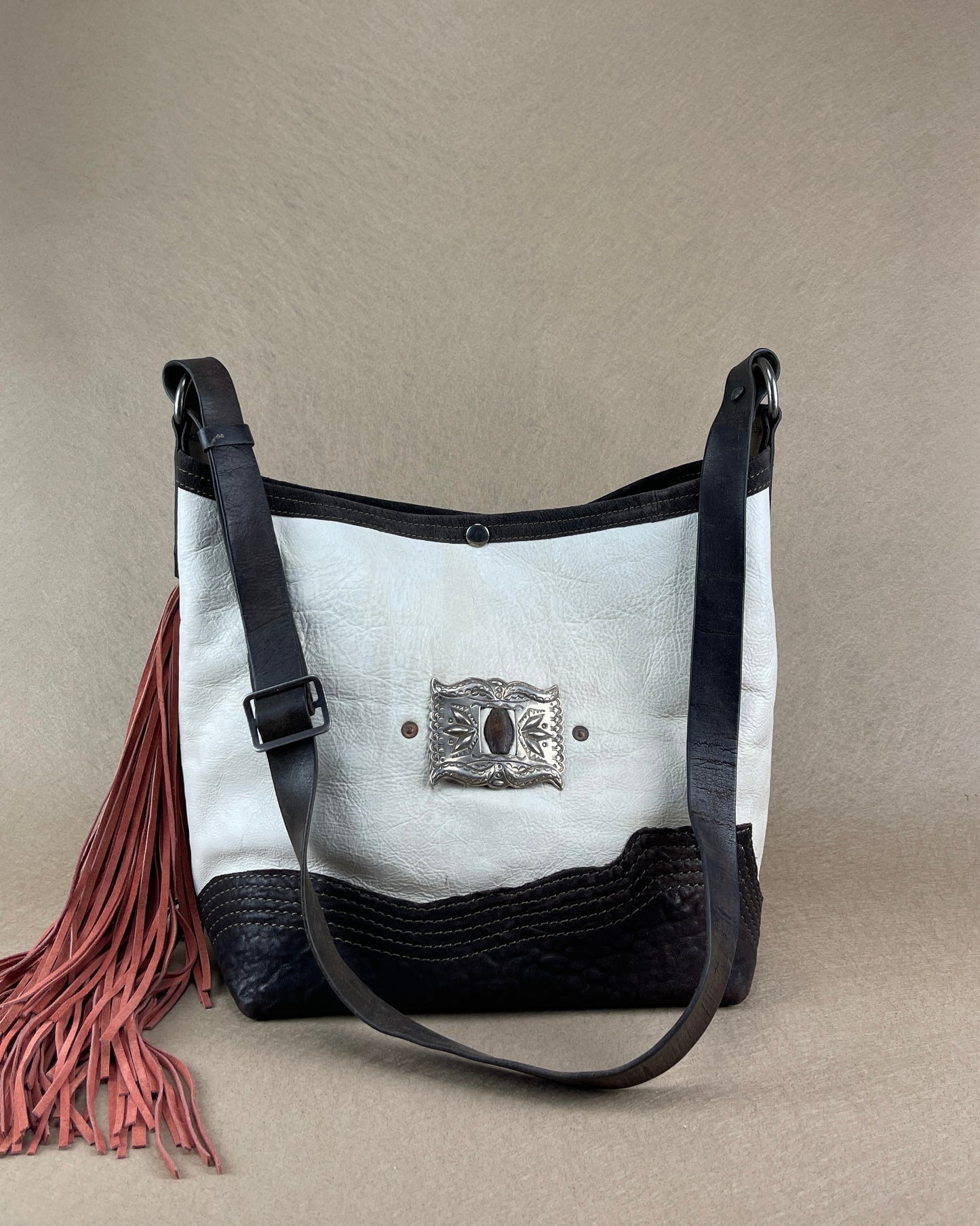 Hobo - Vintage Leather - Fringed with Concho