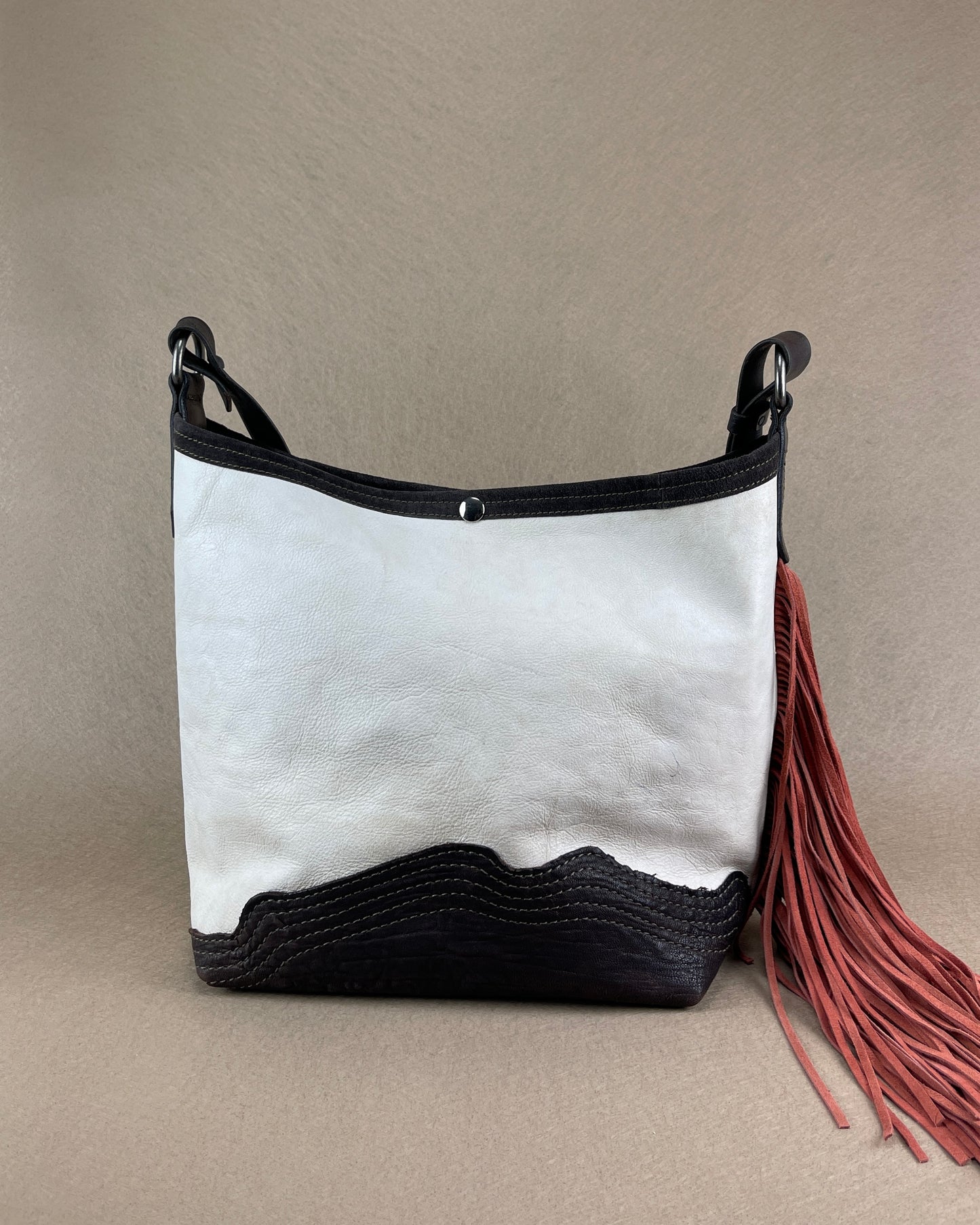 Hobo - Vintage Leather - Fringed with Concho