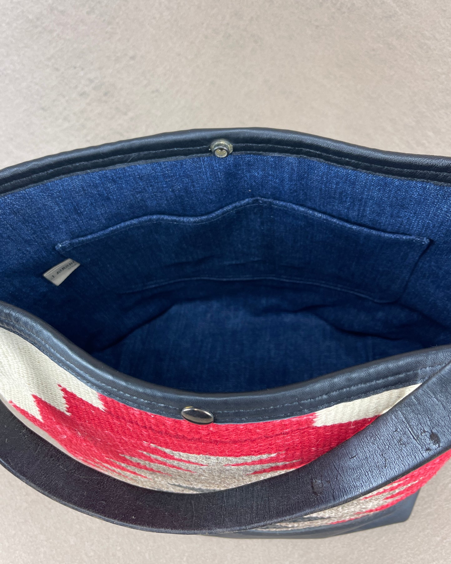 Hobo - Vintage Navajo Weaving x Leather