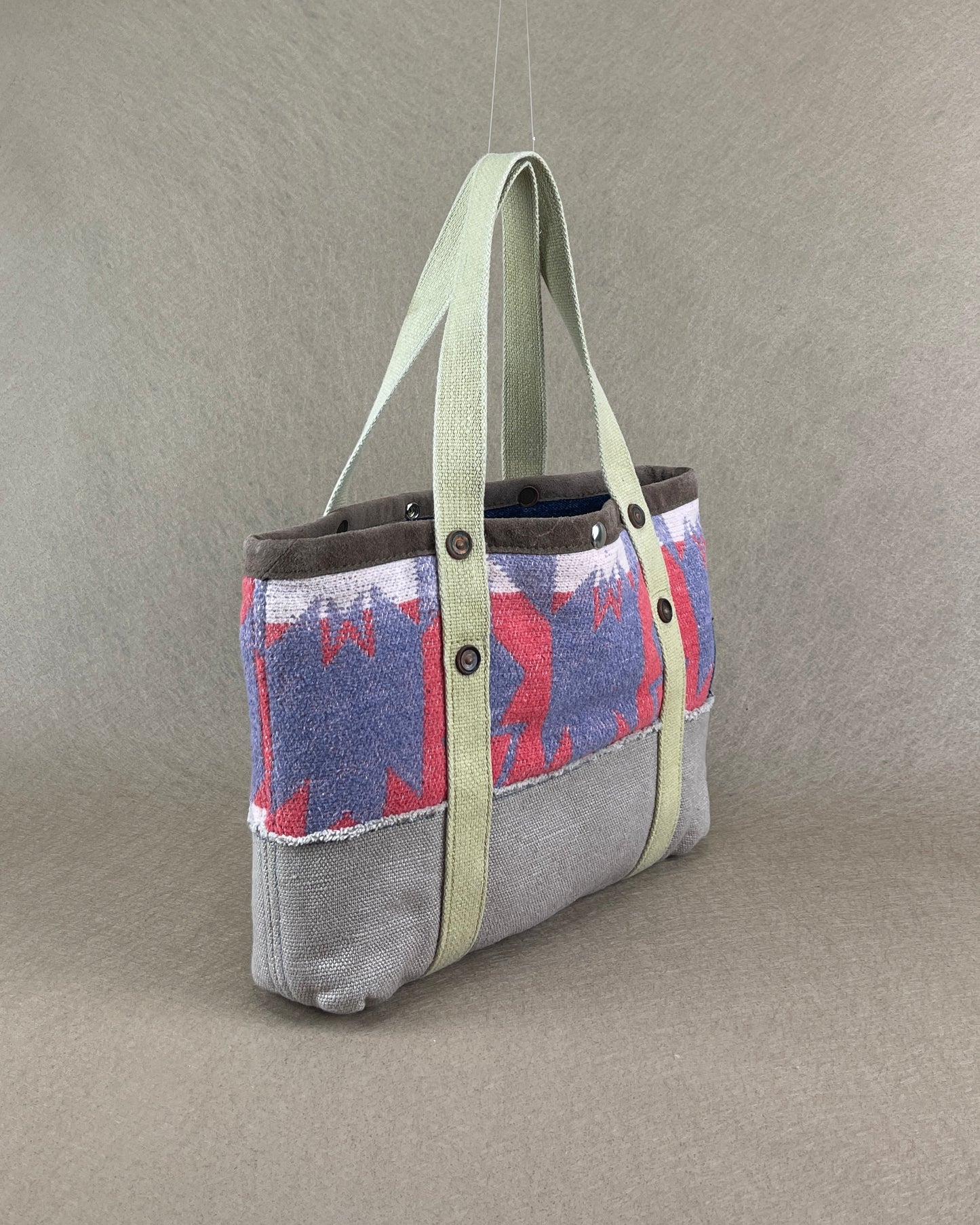 Tiny Tote - Vintage Camp Blanket Mulberry/Lavender