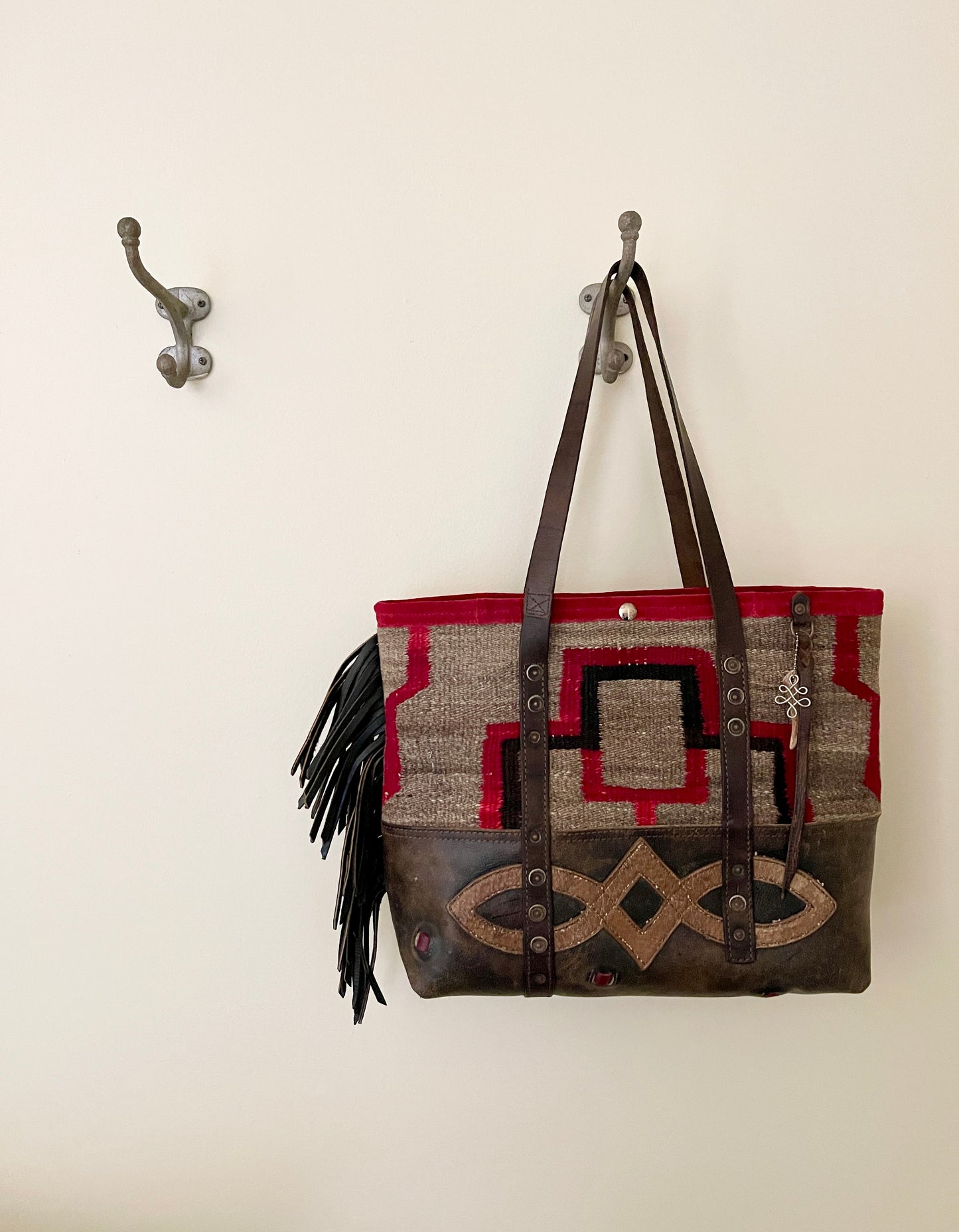 Fringed Navajo Tote x Vintage Leather