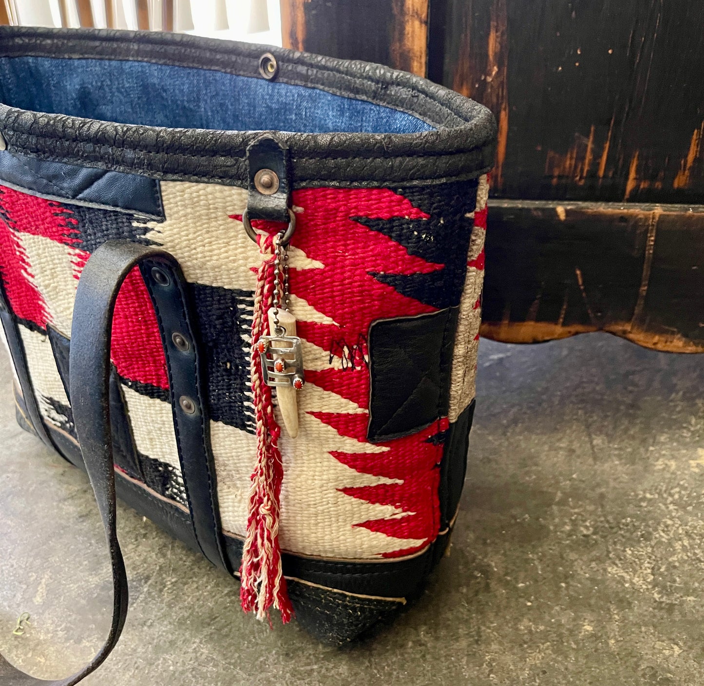 Compact Blk/Red/Cream Navajo Tote x Vintage Leather