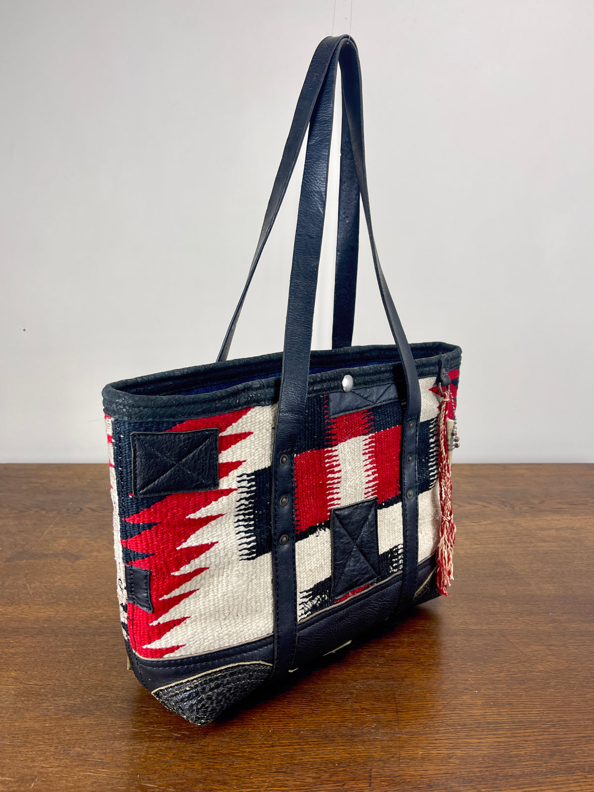 Compact Blk/Red/Cream Navajo Tote x Vintage Leather